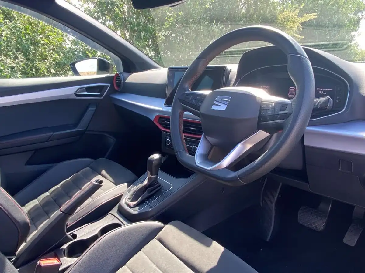 2023-seat-ibiza-10-tsi-fr-sport-110ps-dsg-big-3