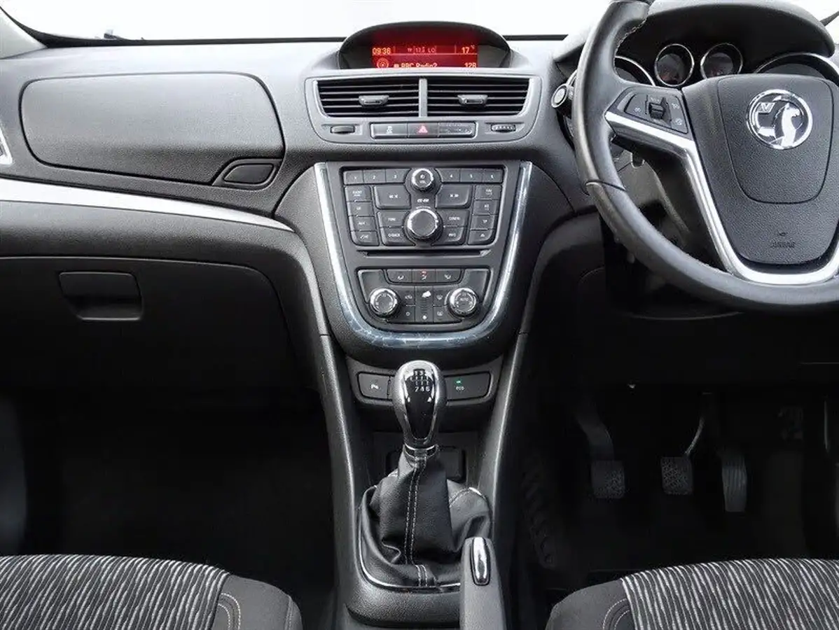 2014-vauxhall-mokka-17cdti-exclusiv-ecoflex-fwd-ss-big-18