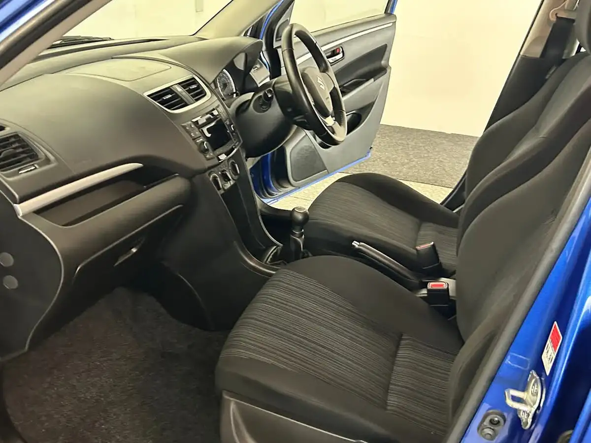 2016-suzuki-swift-12-sz3-4x4-5d-big-25