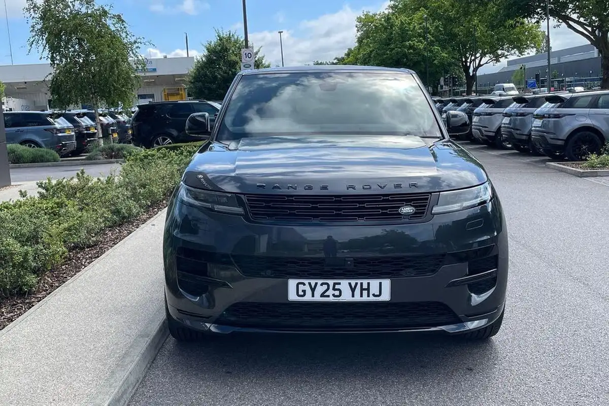 2025-land-rover-range-rover-sport-30-d250-edition-big-14