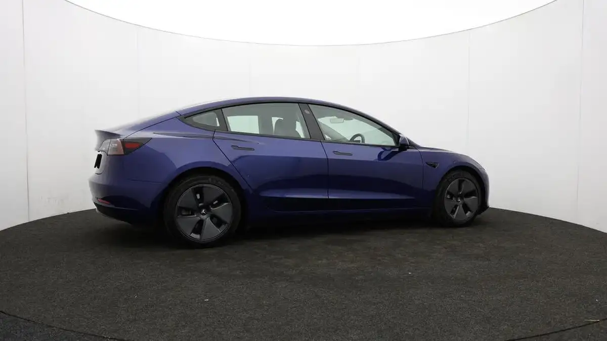 2021-tesla-model-3-e-standard-plus-big-19