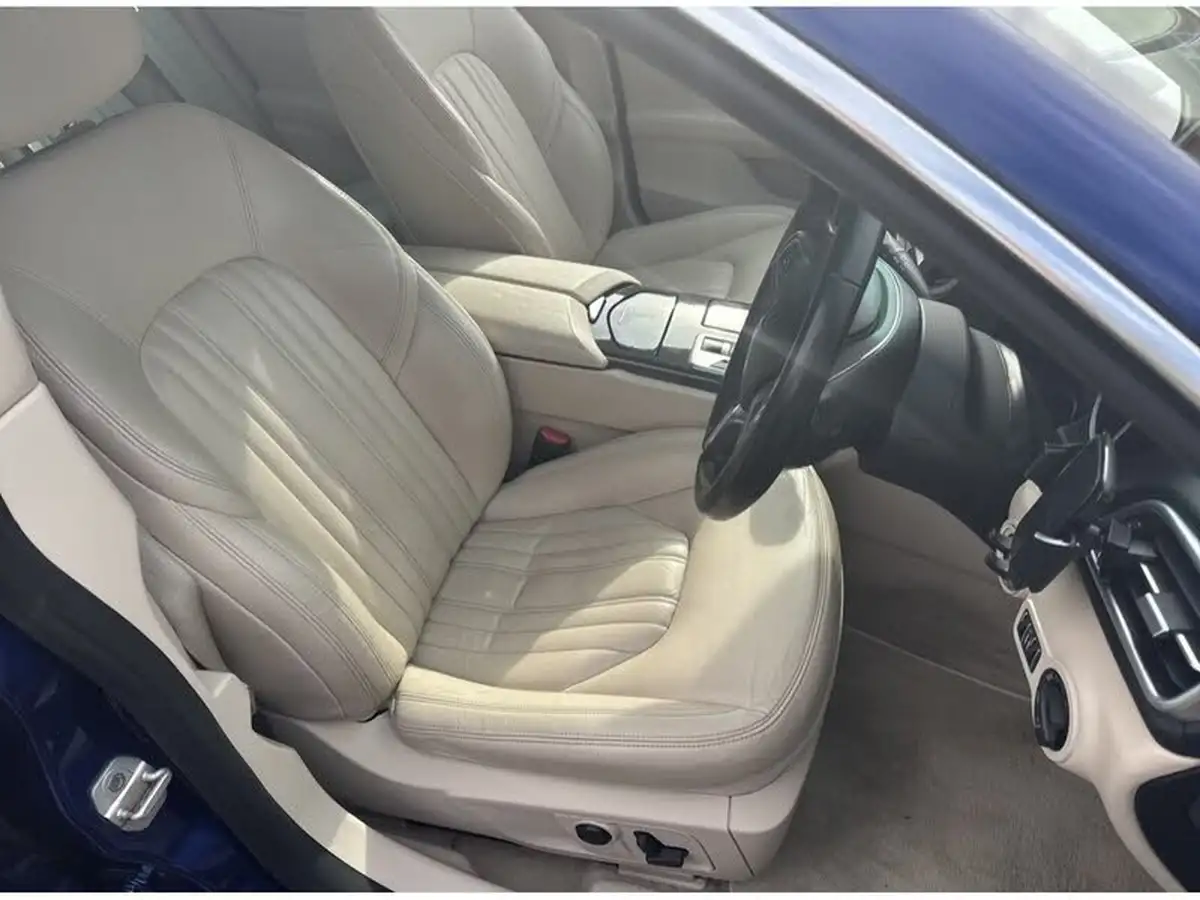 2015-maserati-ghibli-30td-big-5
