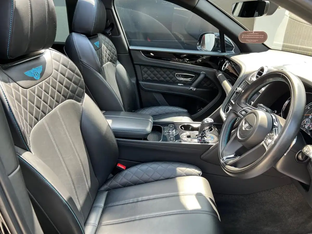 2017-bentley-bentayga-60-w12-big-71