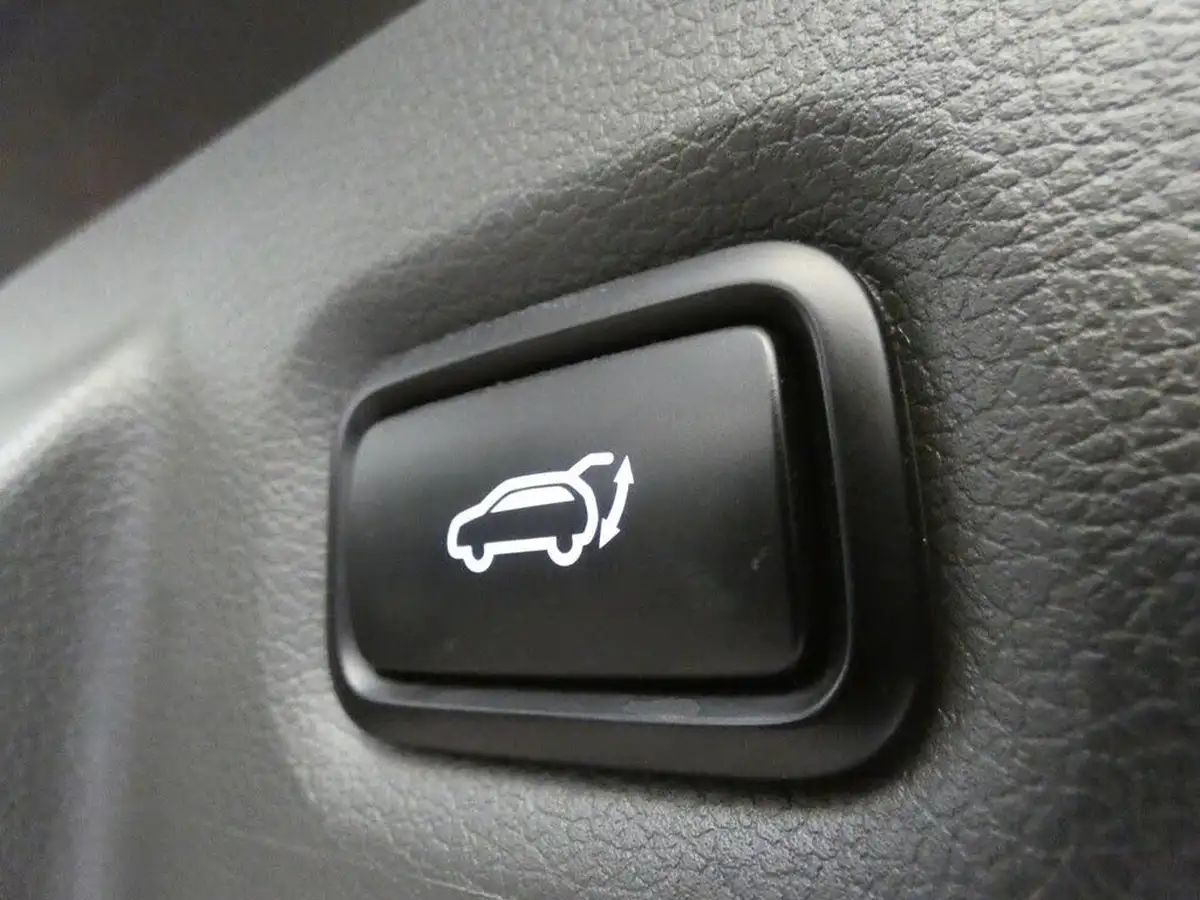 2022-hyundai-santa-fe-16-t-gdi-ultimate-265ps-4wd-phev-big-27