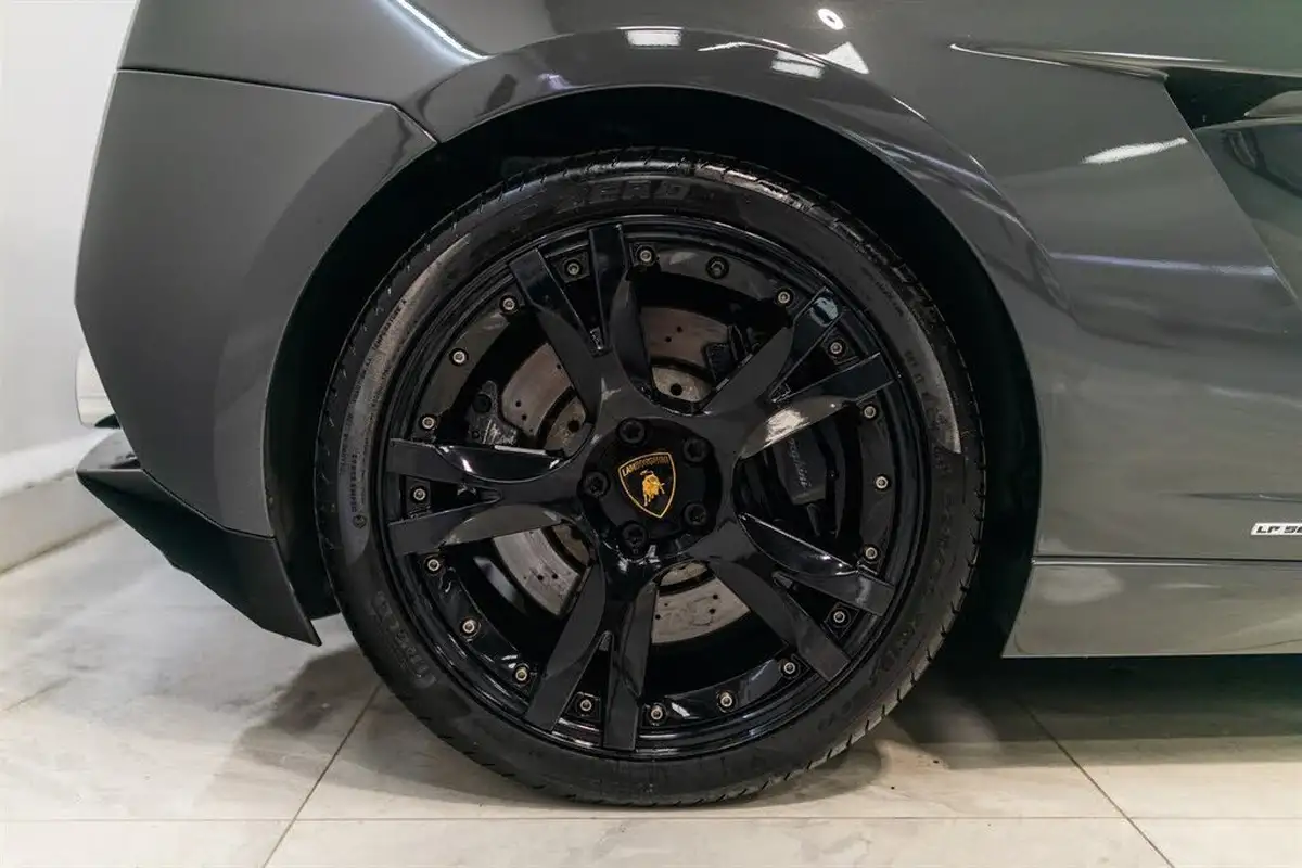2011-lamborghini-gallardo-52-lp550-2-valentino-balboni-big-11