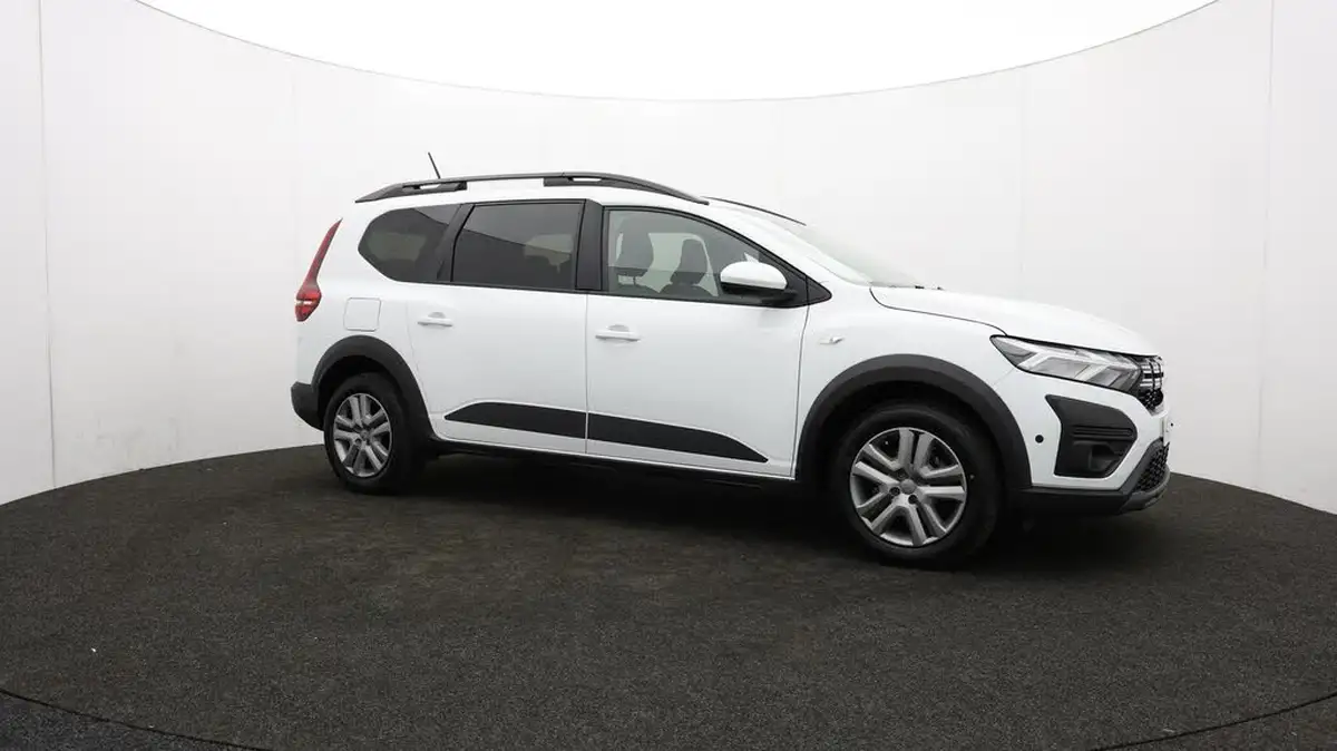 2023-dacia-jogger-10-tce-expression-big-37