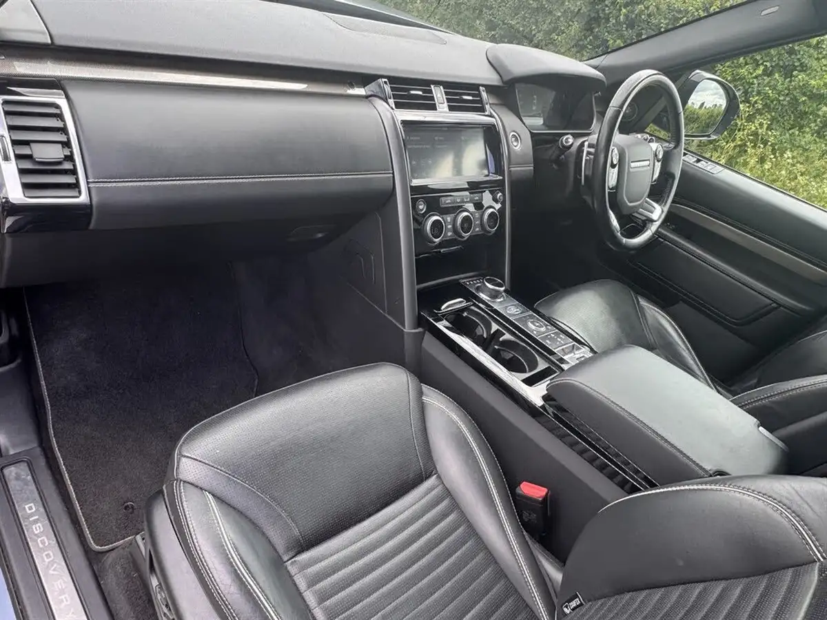 2019-land-rover-discovery-30-sd-v6-hse-luxury-big-11