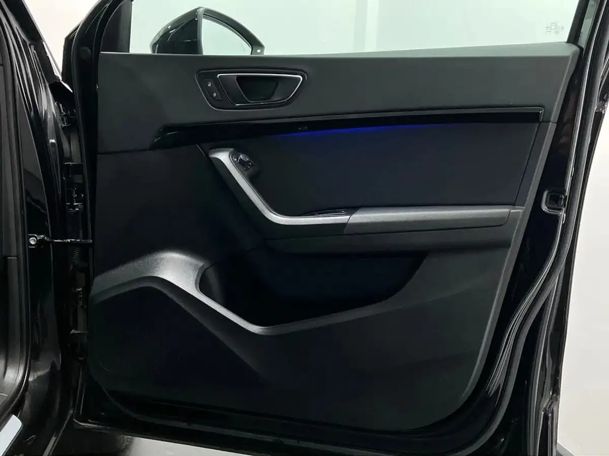 2019-seat-ateca-20tdi-xcellence-lux-150ps-ss-1968cc-dsg-big-30