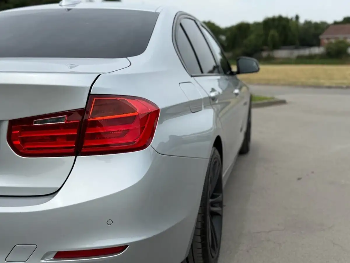 2013-bmw-3-series-16-316i-sport-ss-saloon-4d-big-27