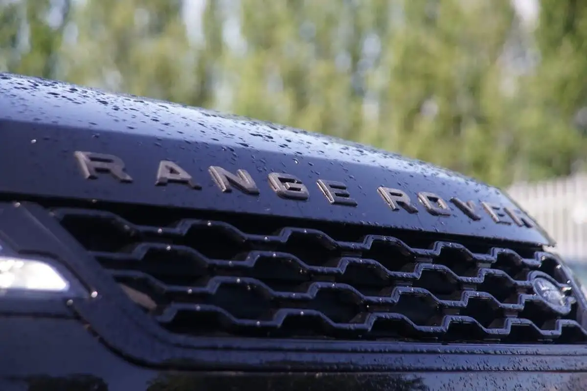2021-land-rover-range-rover-evoque-20-p200-s-big-31
