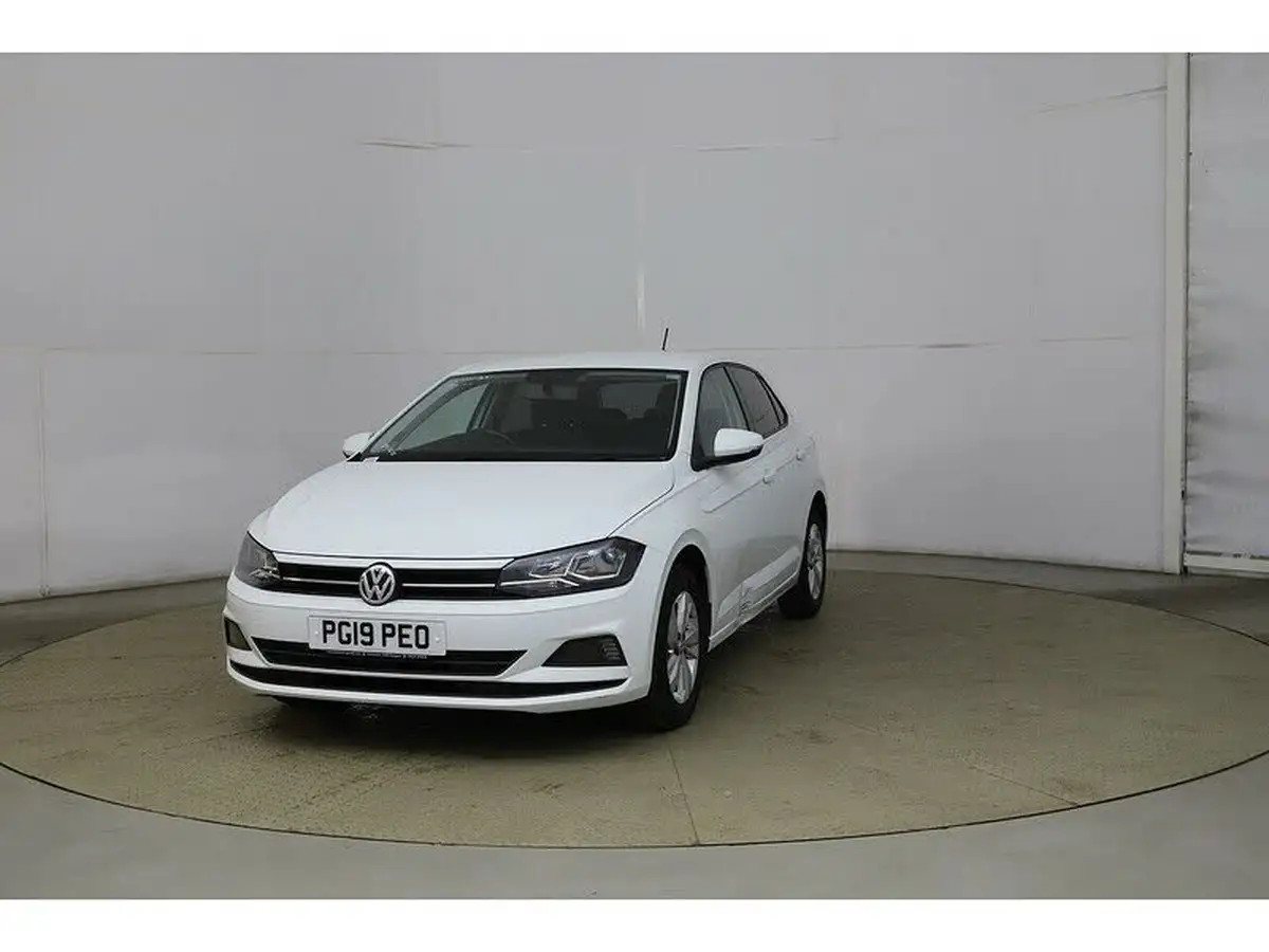 2019-volkswagen-polo-10-se-80ps-evo-ss-big-0