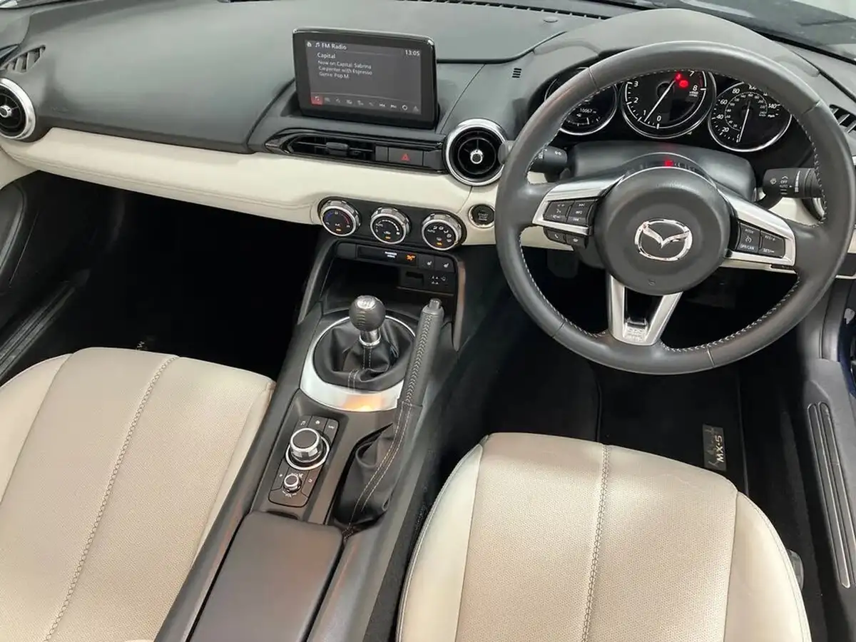 2023-mazda-mx-5-15-kizuna-big-9