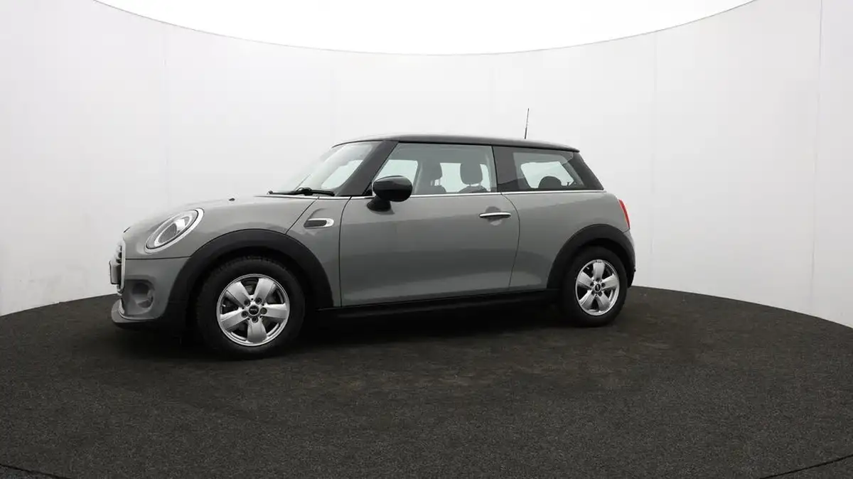 2020-mini-cooper-15-cooper-classic-nav-hatchback-3d-big-66