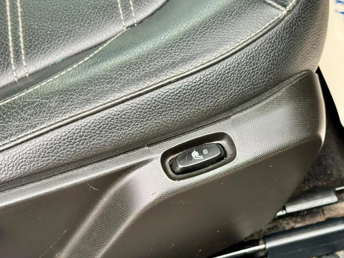 2016-smart-fortwo-09-prime-ss-coupe-twinamic-big-11