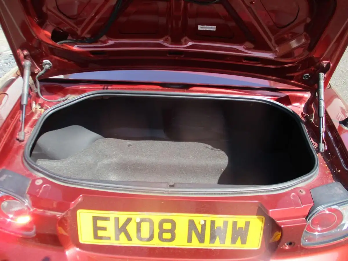 2008-mazda-mx-5-20-roadster-sport-big-13