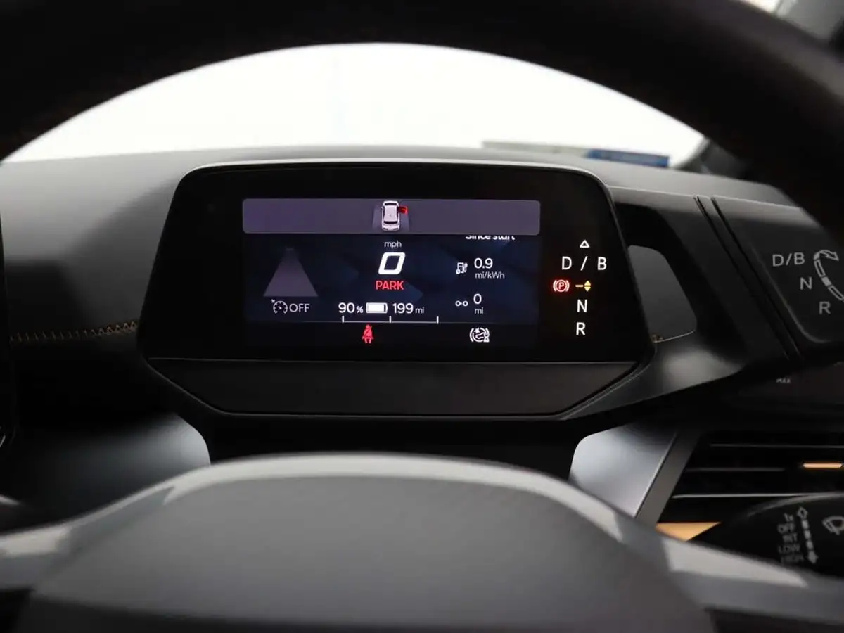 2022-cupra-born-e-v1-big-32