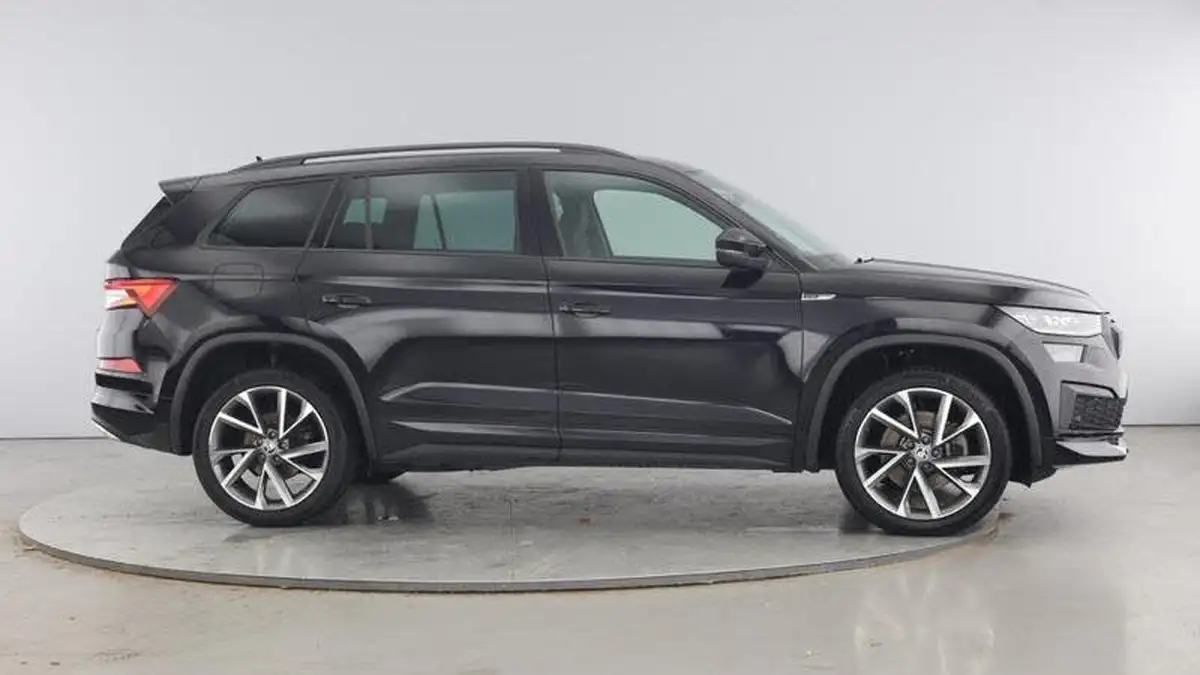 2023-skoda-kodiaq-20tdi-laurin-klement-200ps-big-3