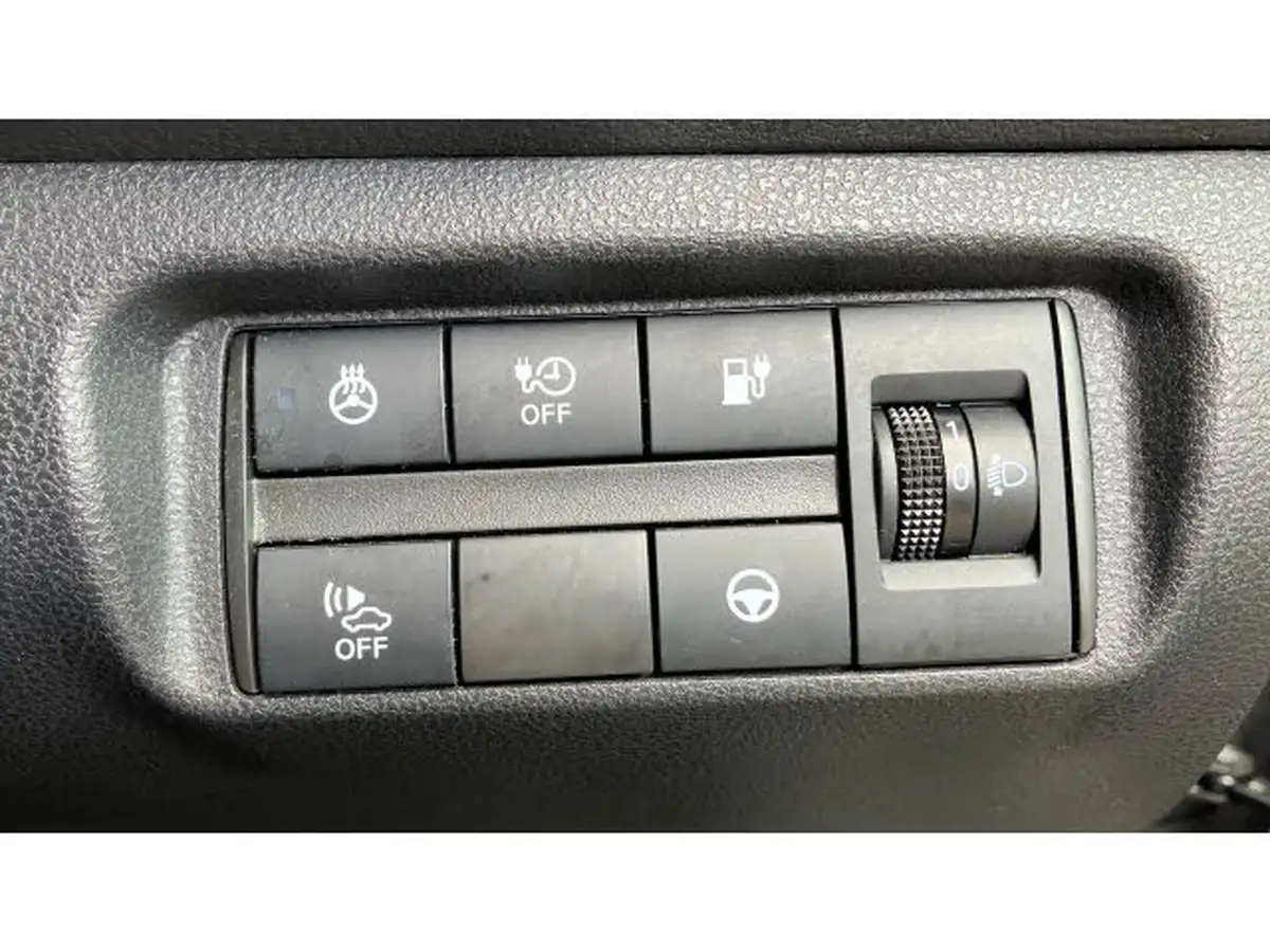 2021-nissan-leaf-e-tekna-big-43