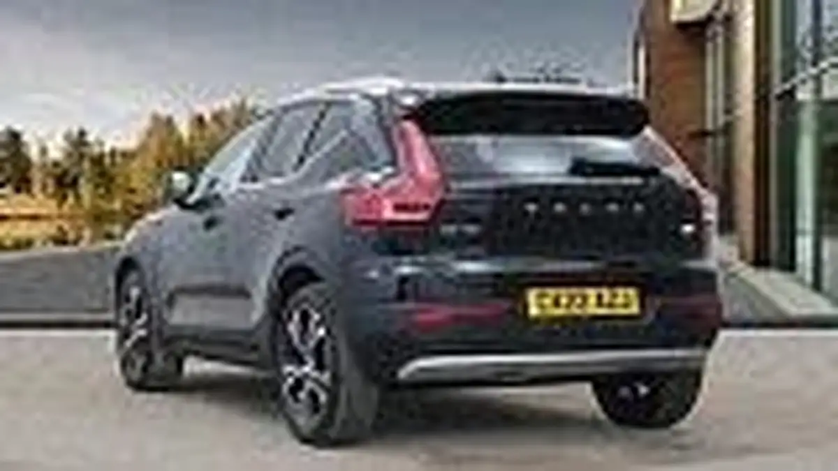 2022-volvo-xc40-15-t5-inscription-pro-big-9
