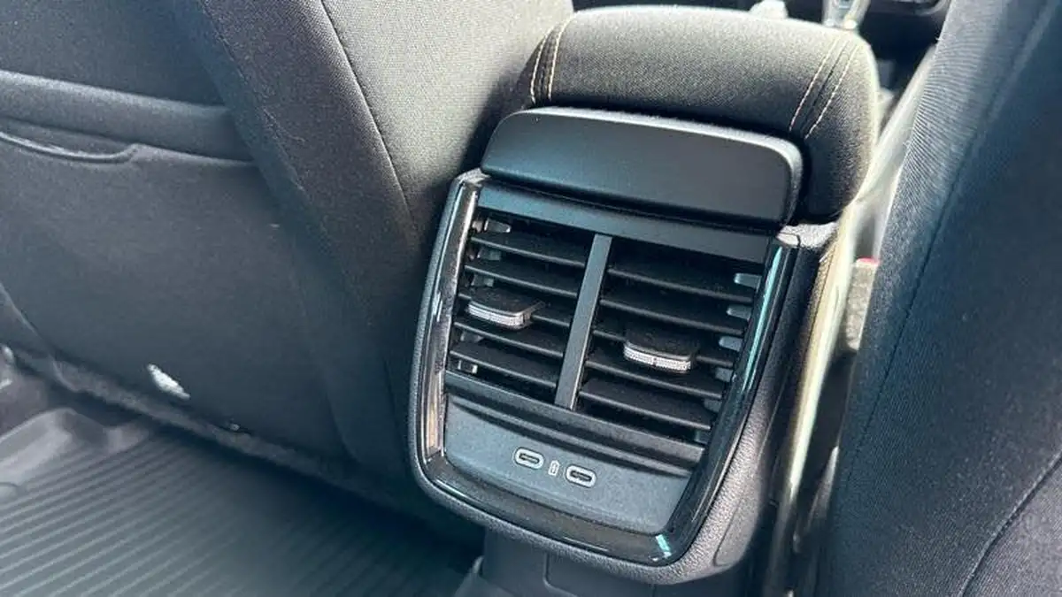 2024-skoda-kamiq-15-tsi-se-l-executive-dsg-big-44