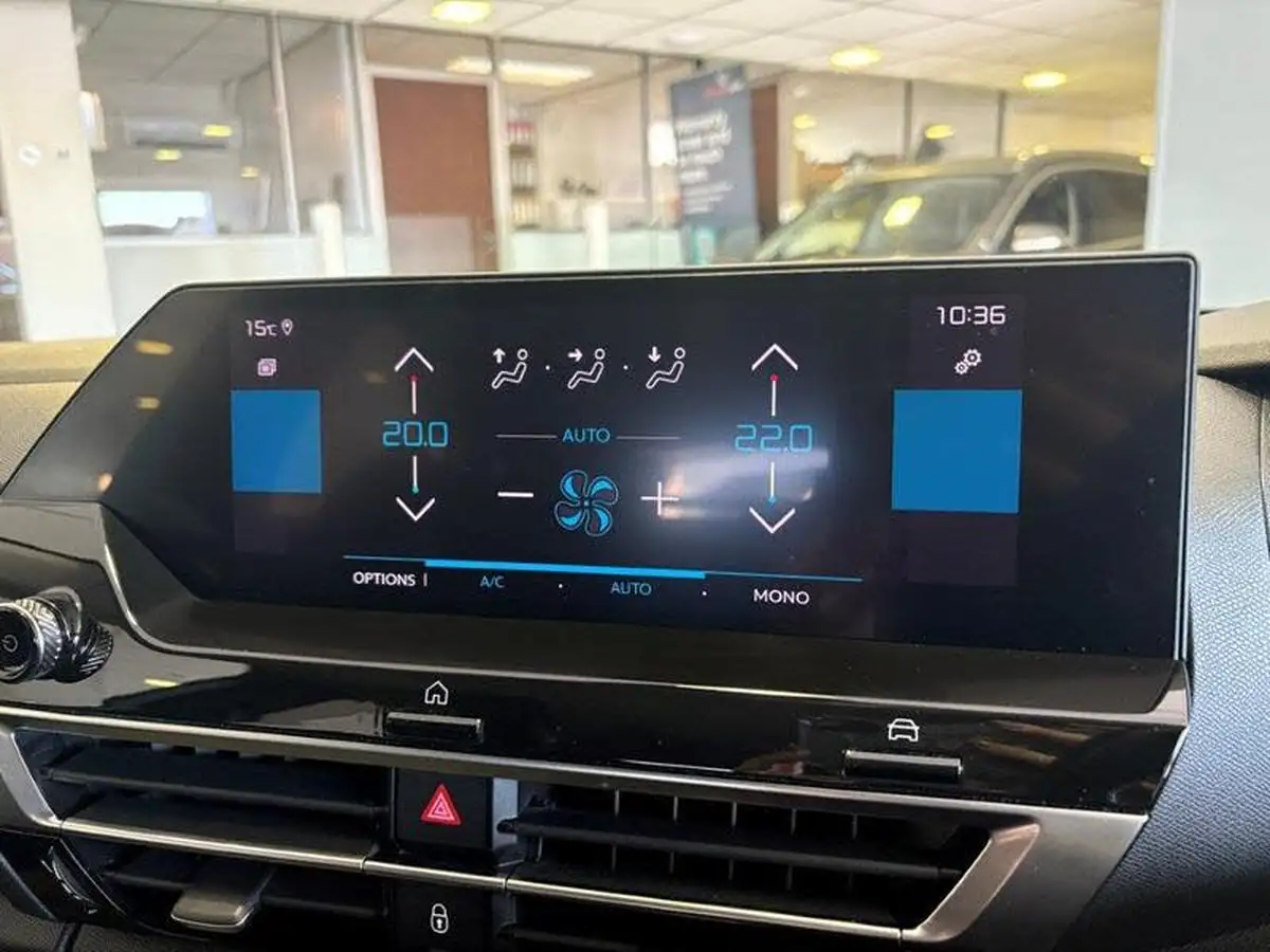 2021-citroen-c4-12-puretech-shine-130ps-eat8-big-28