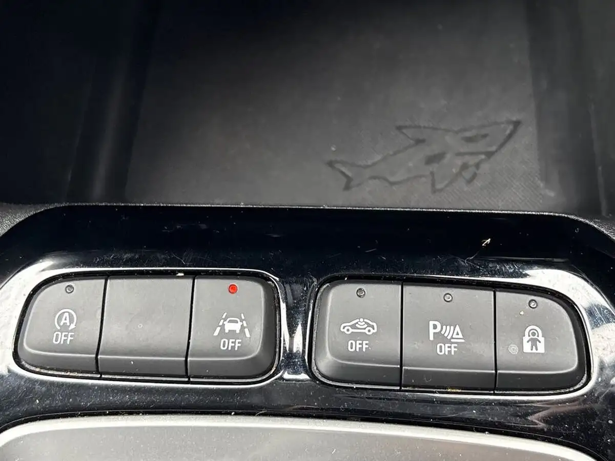2021-vauxhall-corsa-12i-griffin-edition-big-29