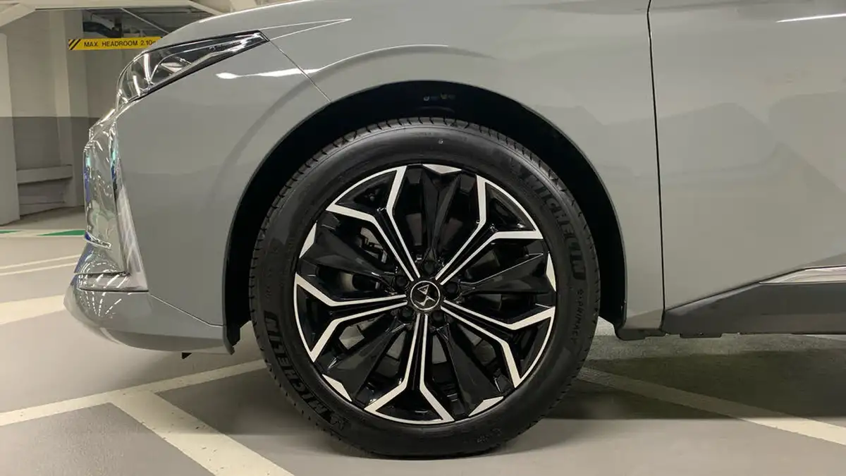 2024-ds-ds-4-e-tense-rivoli-big-13