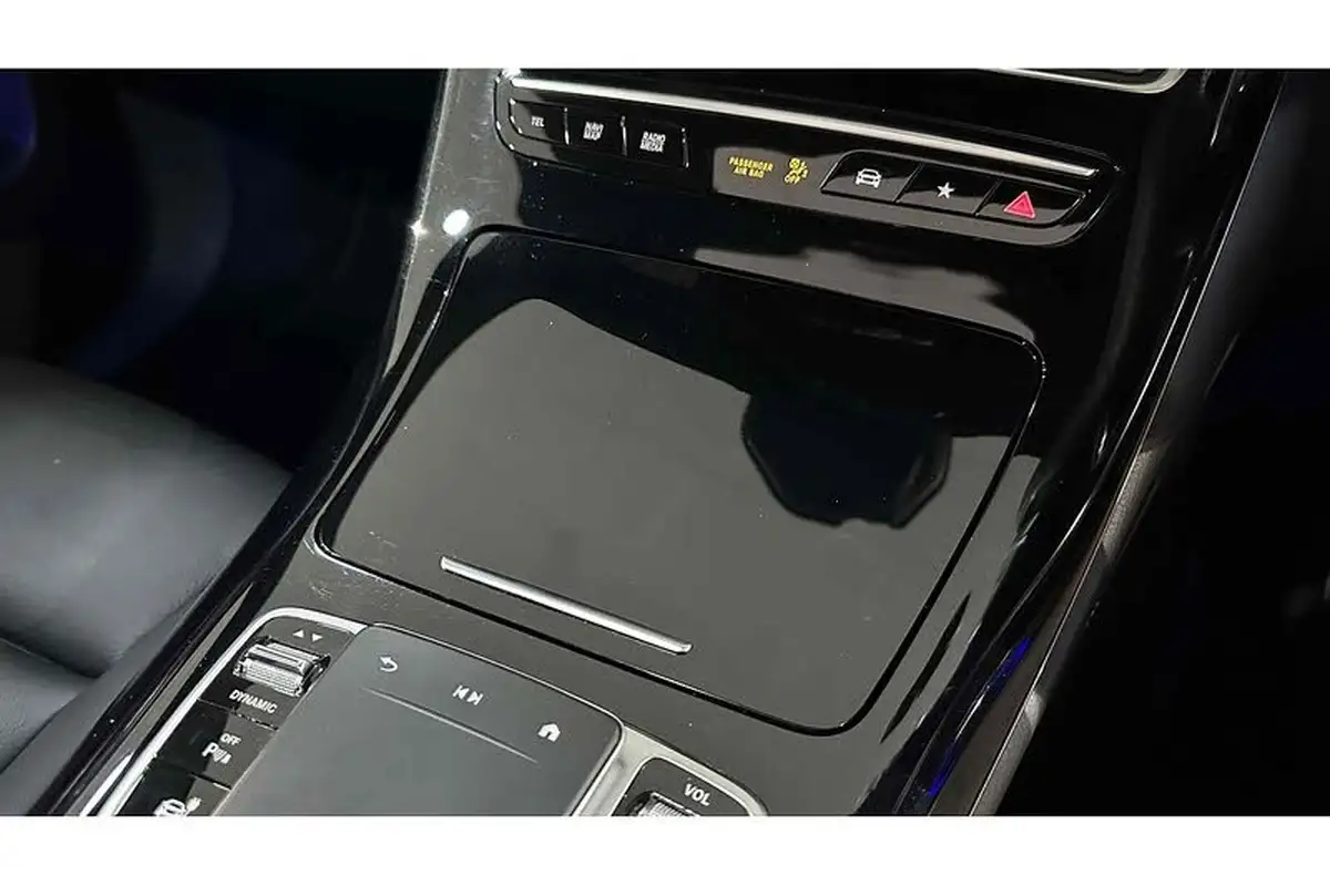 2022-mercedes-benz-eqc-e-eqc-400-amg-line-premium-plus-big-54