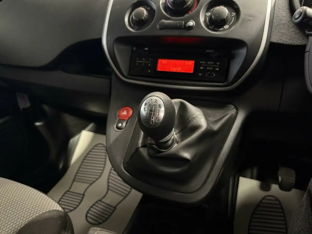 2021-renault-kangoo-maxi-15dci-ll21-energy-dci-95-maxi-business-eu6dt-panel-big-19