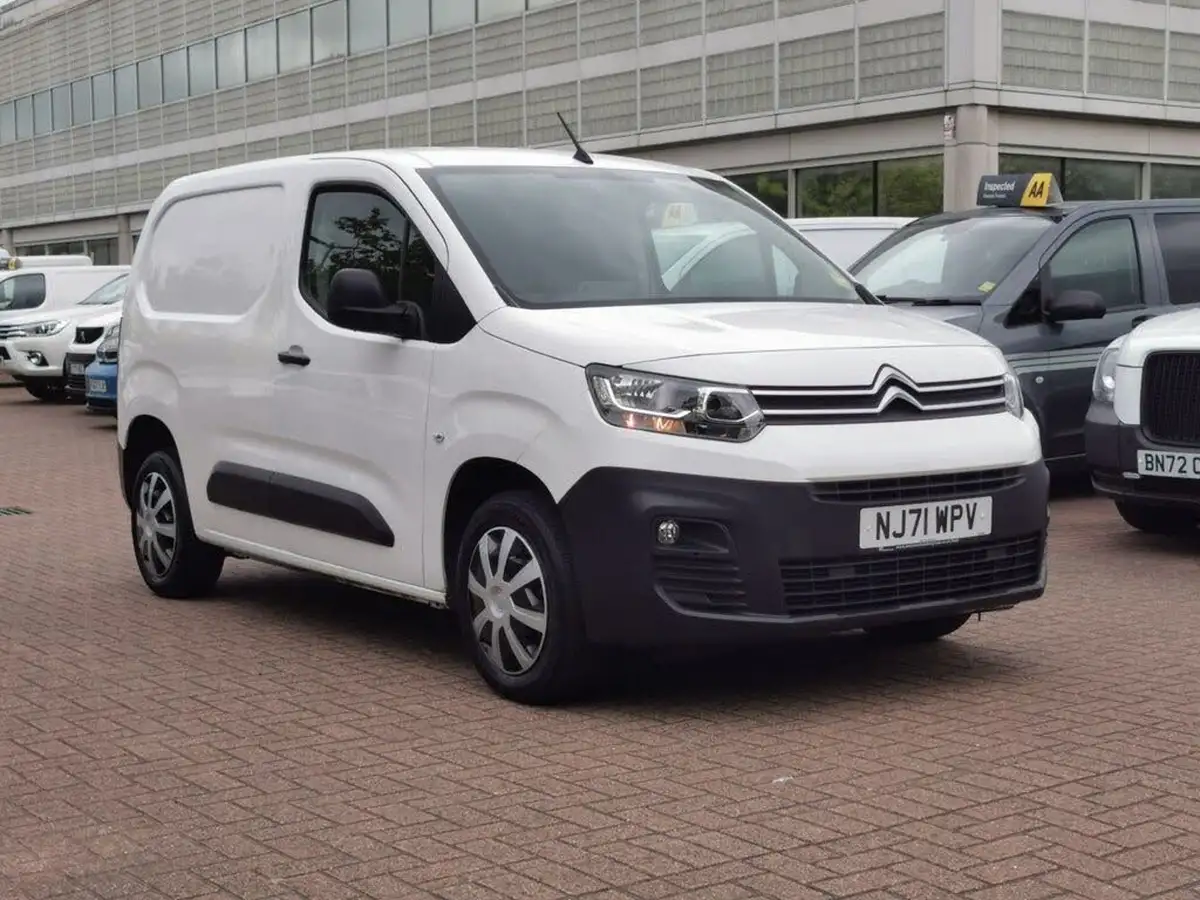 2021-citroen-berlingo-12-puretech-1000-enterprise-pro-big-0