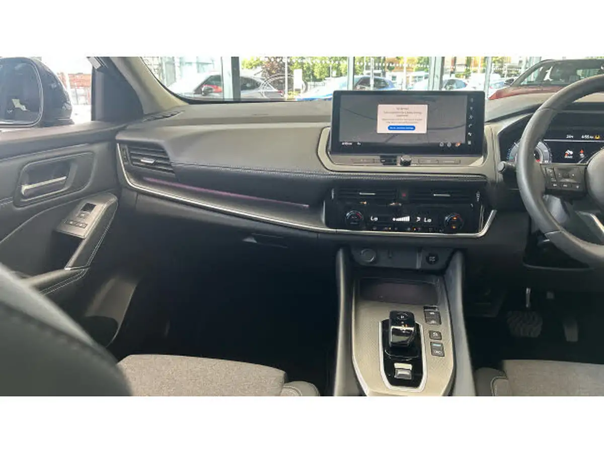 2024-nissan-qashqai-15-n-connecta-glass-roof-pack-big-13