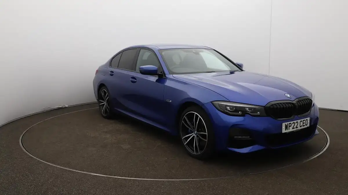 2022-bmw-3-series-20-330e-m-sport-pro-pack-saloon-4d-big-42
