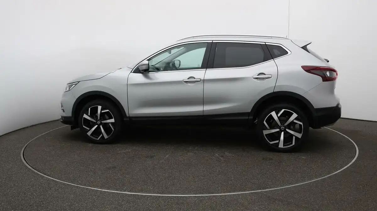 2021-nissan-qashqai-13-dig-t-n-motion-140ps-big-56