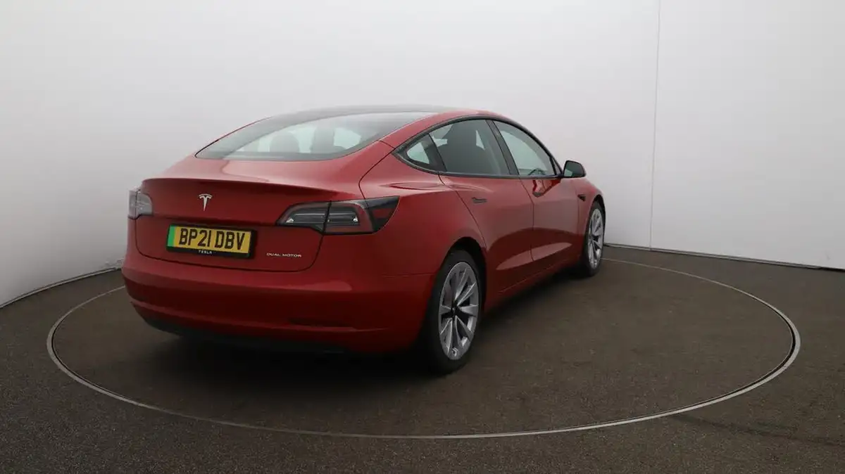 2021-tesla-model-3-e-long-range-4x4-big-54