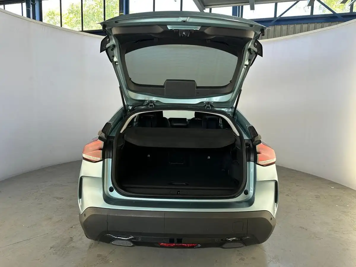 2022-citroen-c4-e-shine-plus-big-36