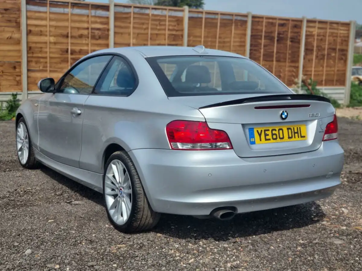 2011-bmw-1-series-20-120i-sport-coupe-auto-big-7