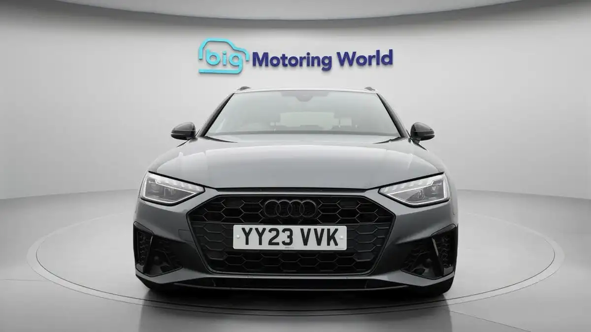 2023-audi-a4-avant-20-35-tdi-black-edition-big-2