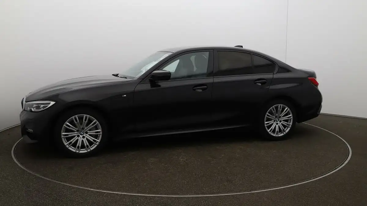 2019-bmw-3-series-20-330e-m-sport-plus-pack-big-66