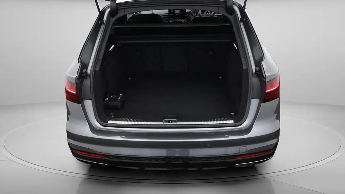 2023-audi-a4-avant-20-35-tdi-black-edition-big-26