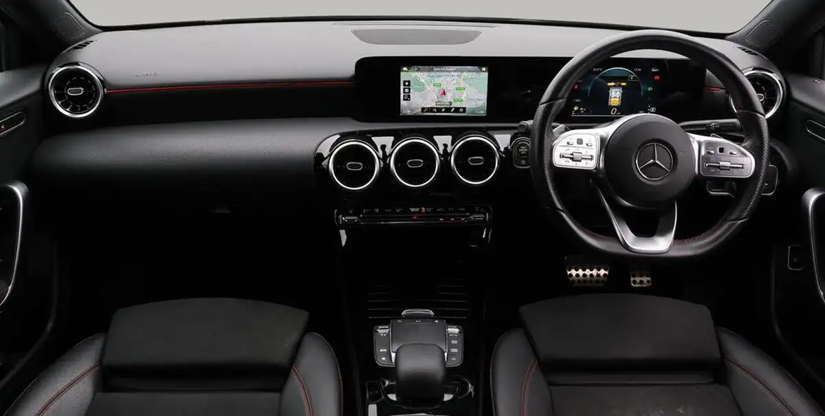 2020-mercedes-benz-a-class-13-a200-amg-line-saloon-4d-7g-dct-big-13
