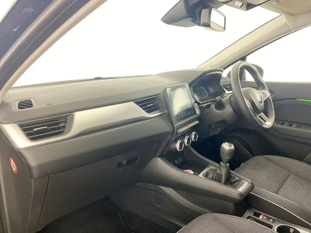 2023-renault-captur-10-tce-techno-big-28