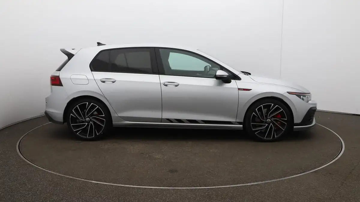 2023-volkswagen-golf-20-tsi-gti-clubsport-big-50
