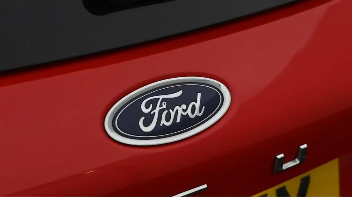 2018-ford-focus-10t-zetec-125ps-hatchback-big-20