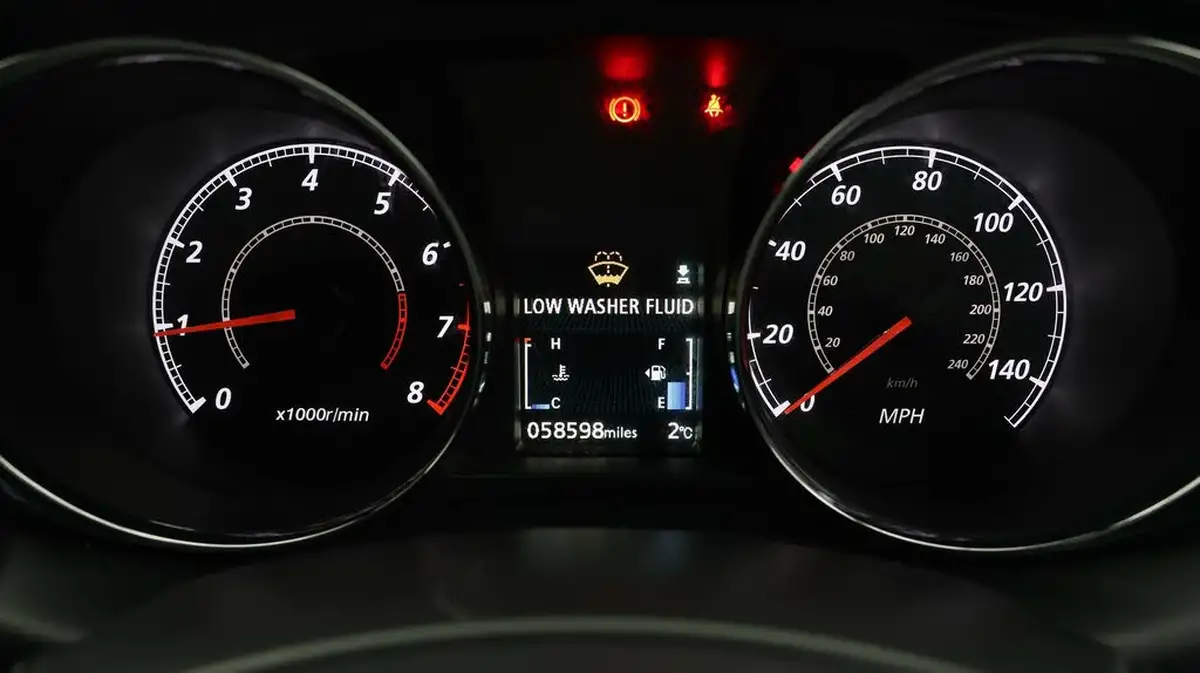 2020-mitsubishi-asx-16-black-big-9