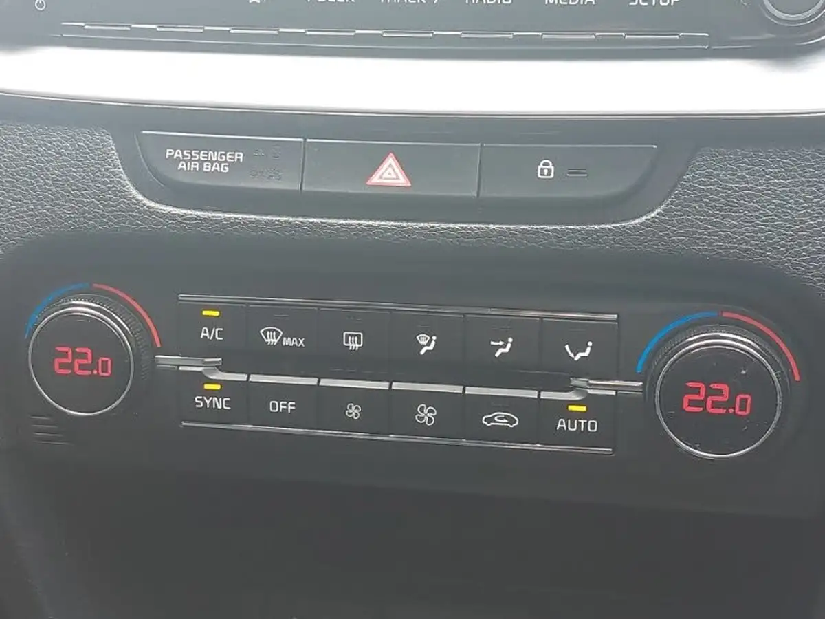 2020-kia-ceed-16crdi-3-114bhp-sportswagon-big-12