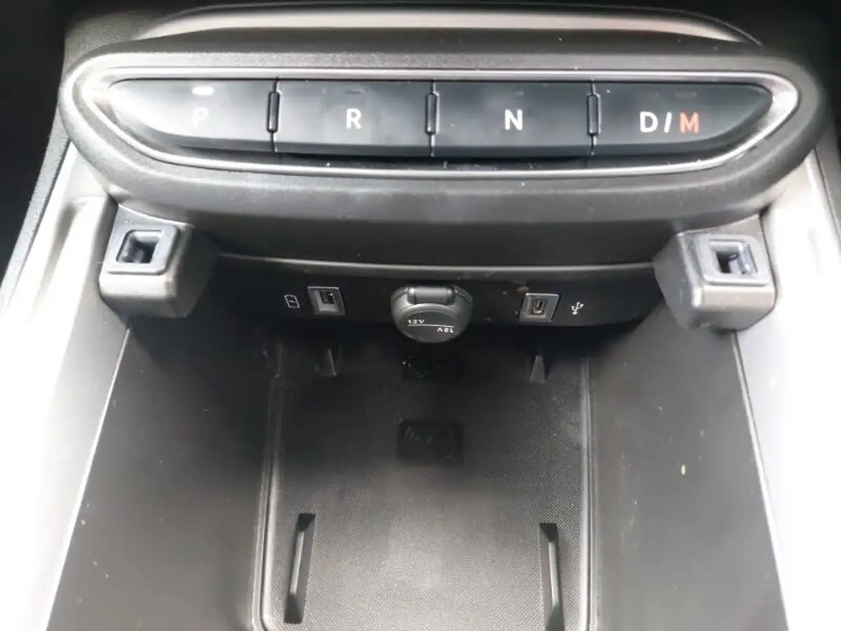 2024-jeep-avenger-12-gse-summit-e-hybrid-48v-auto-big-14