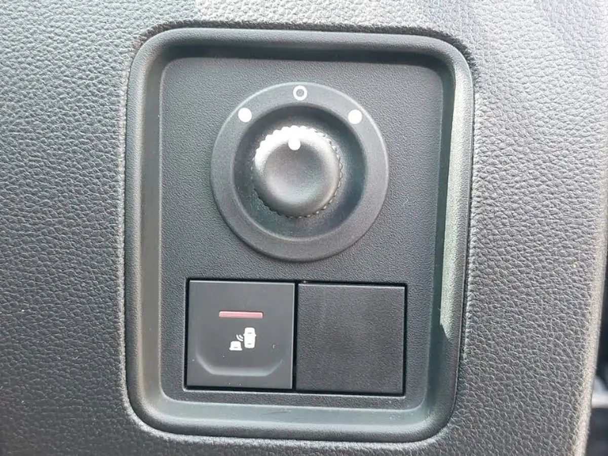 2022-dacia-duster-13-tce-prestige-130bhp-big-13