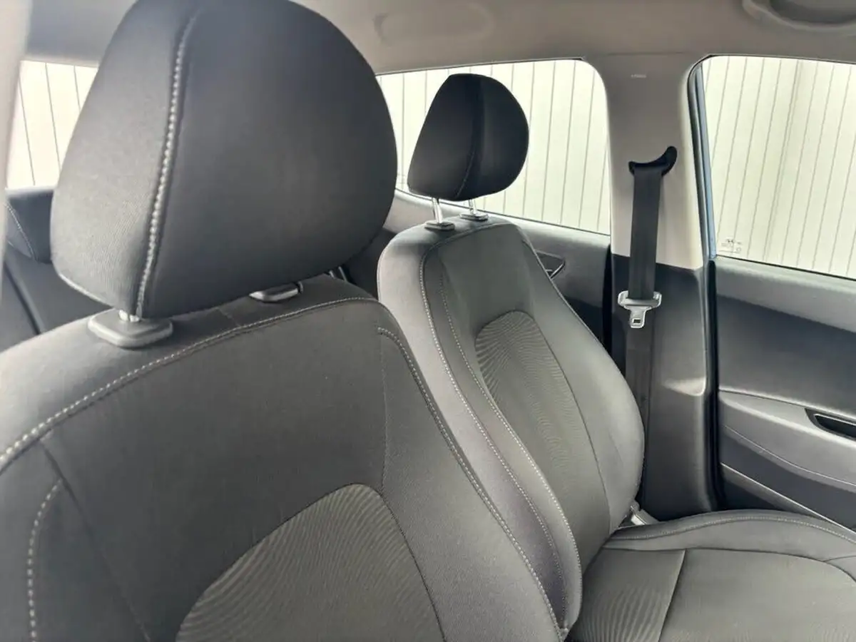 2017-hyundai-i10-10-se-big-36