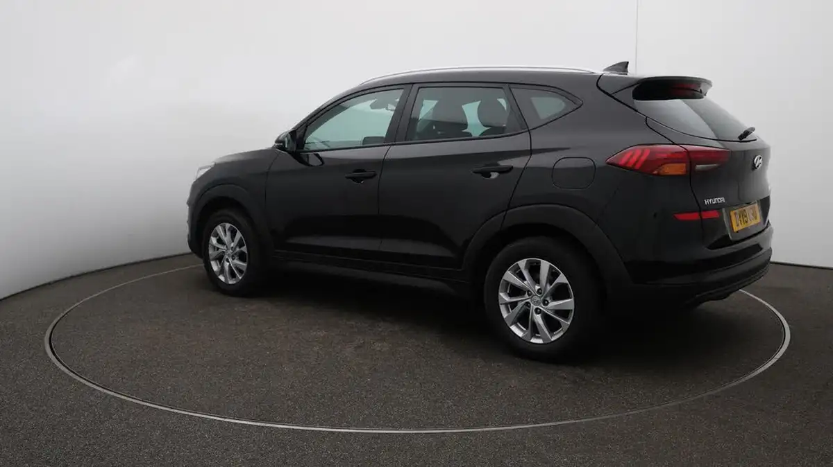 2019-hyundai-tucson-16-gdi-se-nav-big-31
