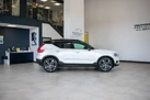 2018-volvo-xc40-20-t5-first-edition-small-2